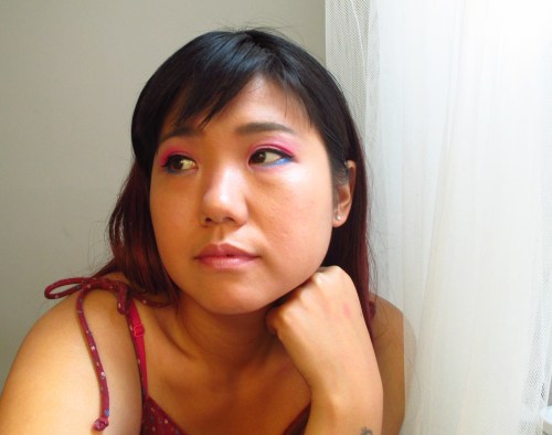 I am trying to show you guys the finished result in this photo. Can you see the three electric colours I used, and it doesn't look garish...yay!