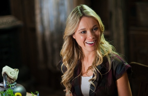 Nice wavy hair like this can be achieved with a curling iron and rollers. Pair it with little to no make up for Katrina's look.