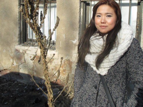 My ends are still darker, but at least it doesn't look like a different colour in the middle. With more shampooings, I think the colour will lift a bit more to be more even